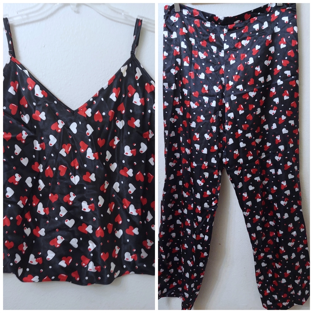 Frederick's Hollywood 2 Piece Pajama Set Black Red Hearts Large